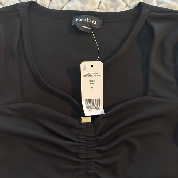 LONG SLEEVE STRAP DETAIL TOP - Picture 7 of 7